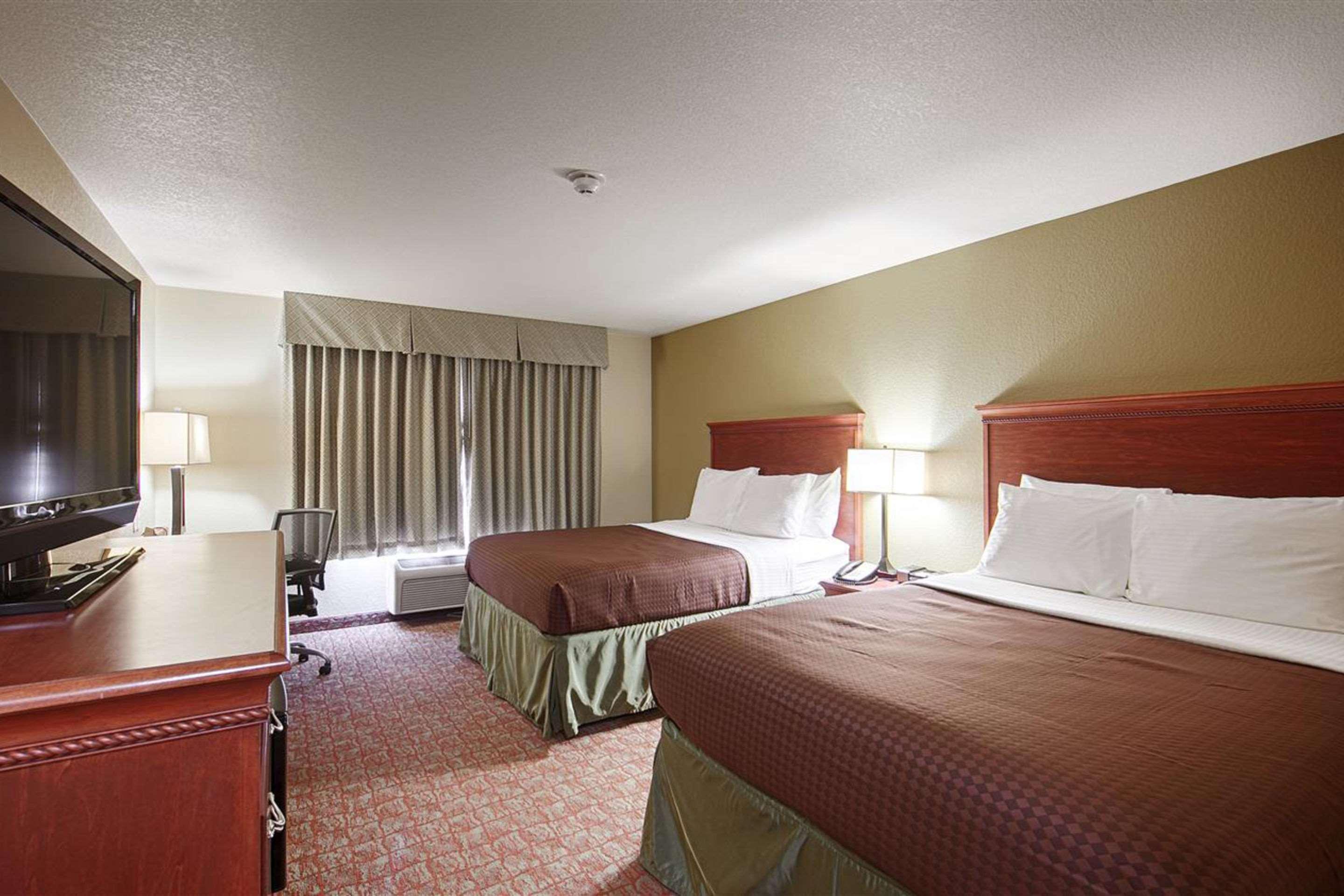 Heritage Hotel And Suites Dickinson Eksteriør billede